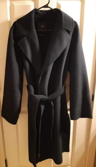 Zara Jacket - Picture 1 of 1